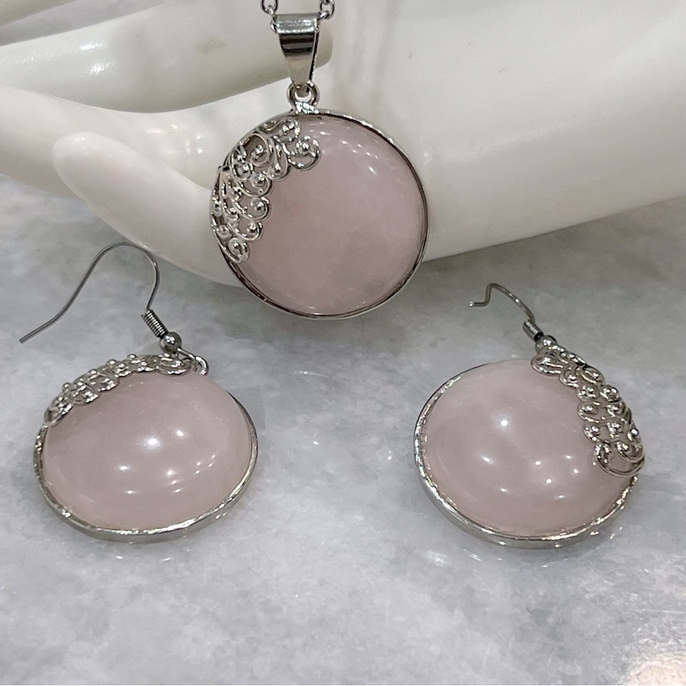 Galilea Rose Quartz Pendant Necklace and Earrings
